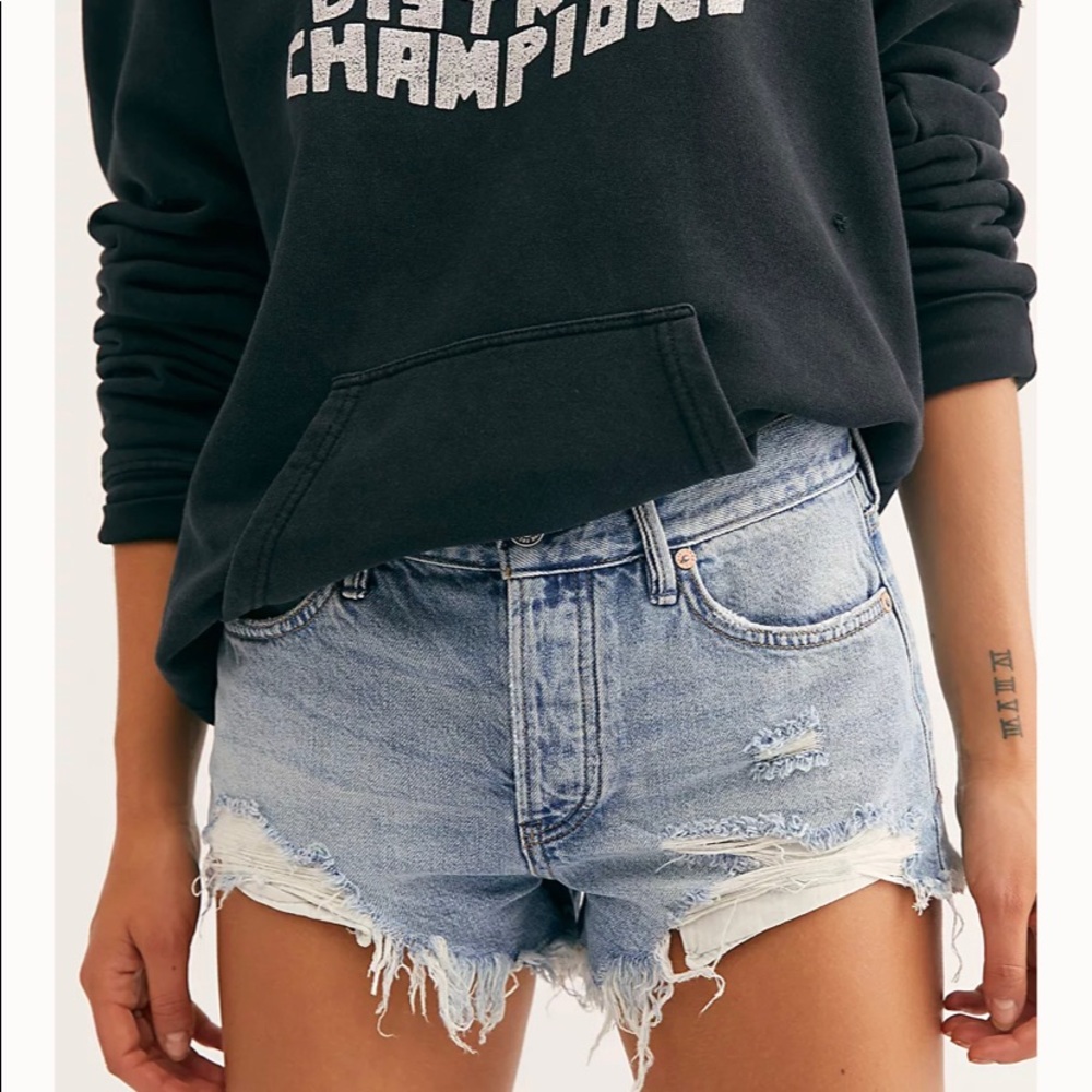 Free people Loving Good Vibrations Cutoffs shorts